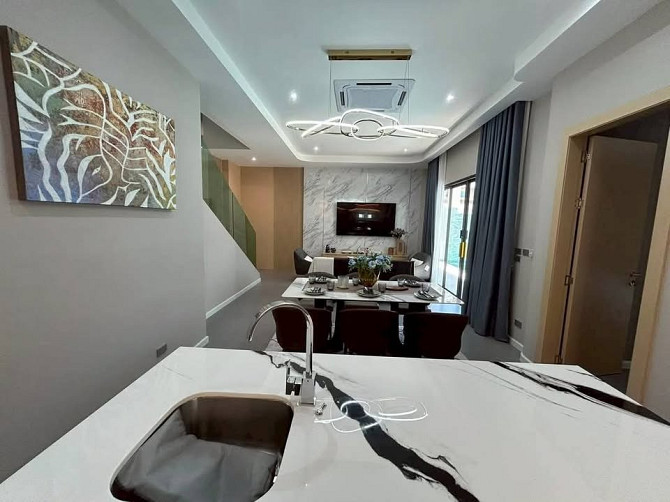 4 Bedroom Pool Villa for Sale in Thappraya Pattaya - photo 6