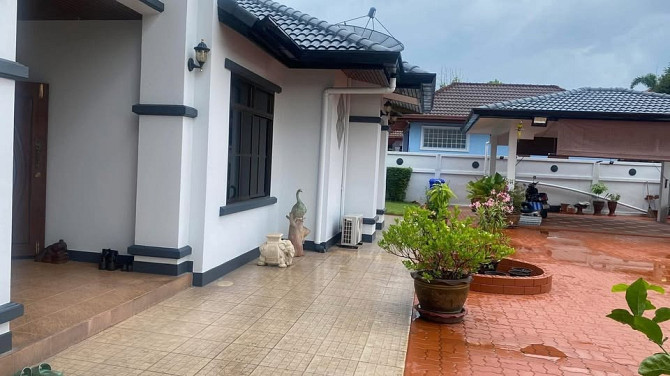 4 Bedroom Pool Villa for Sale in Pattaya Pattaya - photo 4