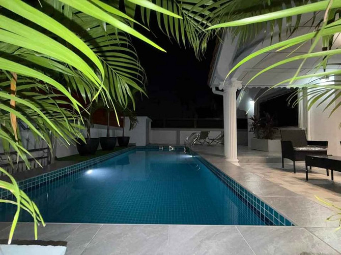 4 Bedroom Pool Villa for Sale in Pattaya Pattaya - photo 16