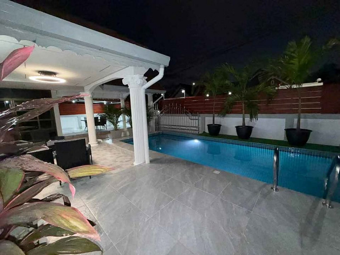 4 Bedroom Pool Villa for Sale in Pattaya Pattaya - photo 15