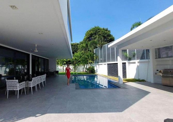 Luxury 750 SQM Villa for Sale in Pratumnak Hill Pattaya - photo 14
