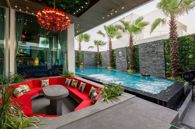 10 Bedroom Luxury Pool Villa for Sale in Jomtien Pattaya - photo 2