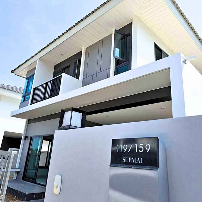 4 Bedroom Pool Villa for Sale in Phuket Phuket - photo 1