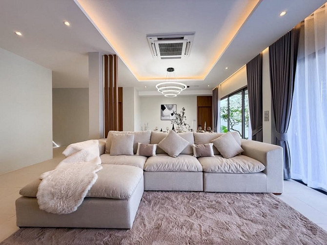 5 Bedroom Pool Villa for Sale in Phuket Phuket - photo 8