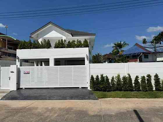 4 Bedroom Pool Villa for Sale in Chalong ภูเก็ต