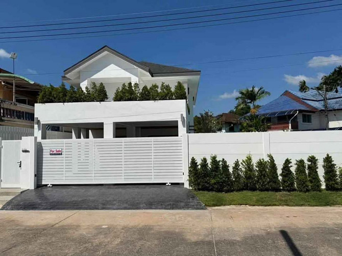 4 Bedroom Pool Villa for Sale in Chalong Phuket - photo 2