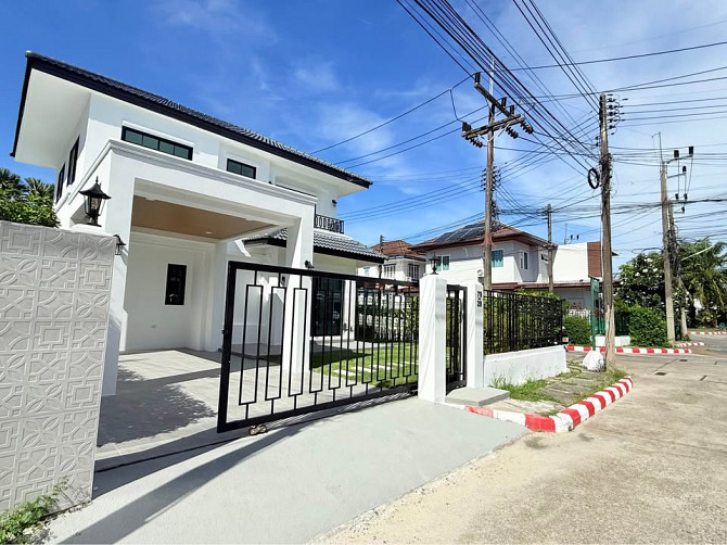 4 Bedroom Pool Villa for Sale in Chalong Phuket - photo 3