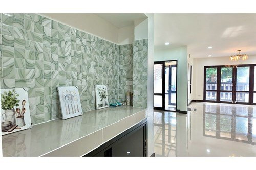 3 Bedroom Townhouse for Sale in Chaweng, Koh Samui Samui - photo 6
