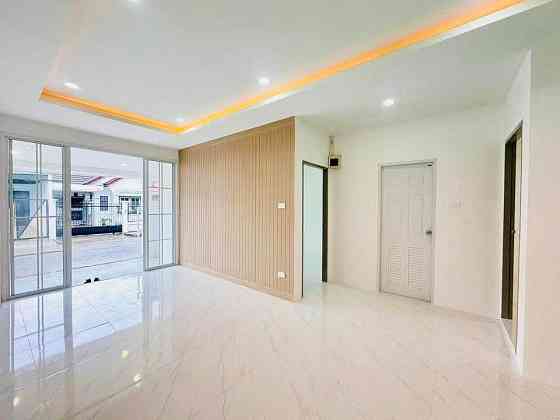 3 Bedroom Pool Villa for Sale in Wichit ภูเก็ต