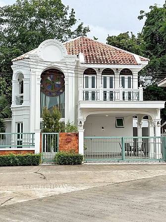 3 Bedroom Detached House with Communal Pool for Sale Phuket - photo 1