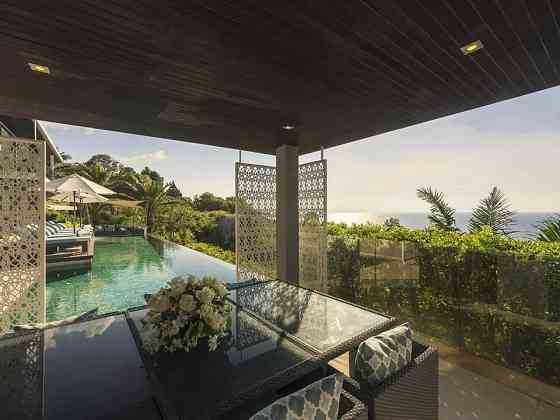 6 Bedroom Pool Villa for Sale with Sea View Phuket