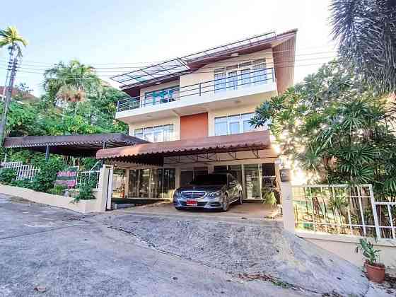 5 Bedroom Mountain View Villa for Sale Phuket