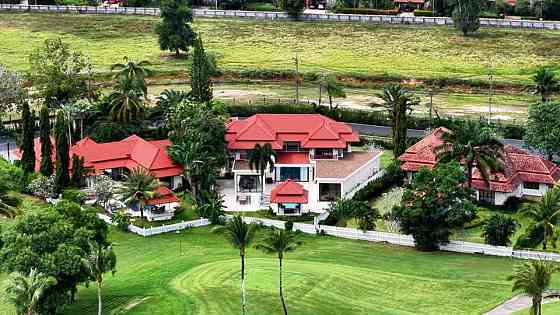 6 Bedroom Pool Villa for Sale in Laguna Phuket