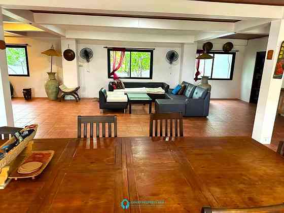4 Bedroom Pool Villa for Sale in Plai Laem Samui