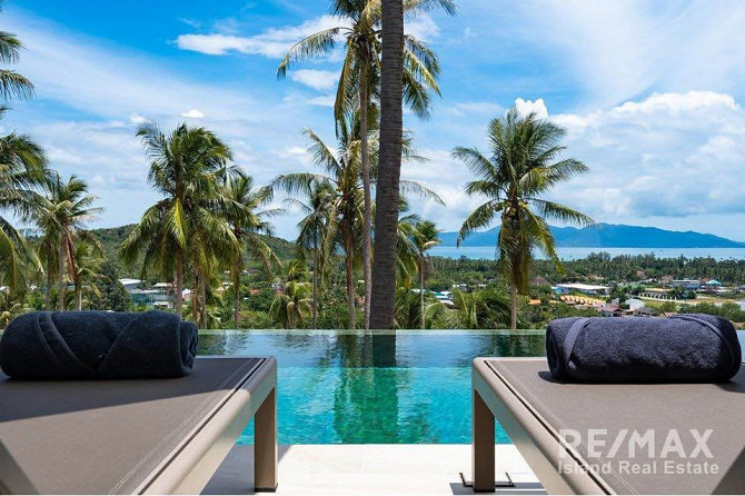 3-Storey Pool Villa for Sale in Maenam Samui - photo 4