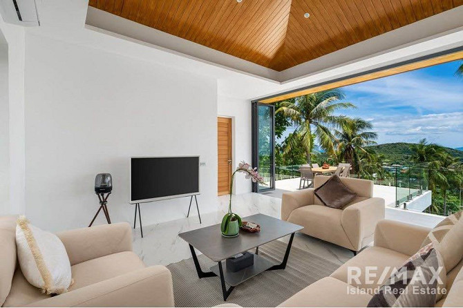 3-Storey Pool Villa for Sale in Maenam Samui - photo 9