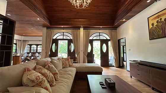 4 Bedroom Pool Villa for Sale in Bophut Samui