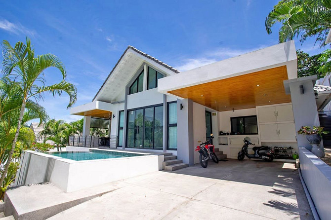 3 Bedroom Pool Villa for Sale in Bophut Samui - photo 1