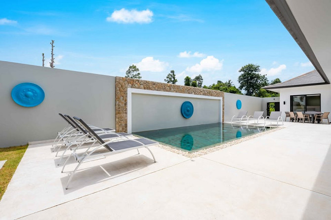 6 Bedroom Pool Villa for Sale in Maenam Samui - photo 8