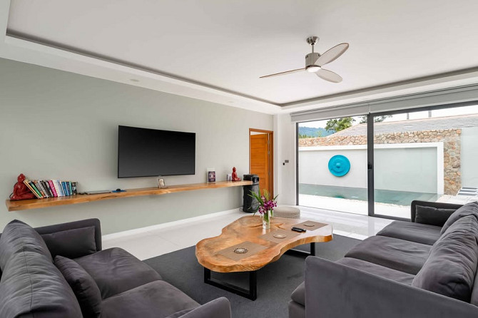 6 Bedroom Pool Villa for Sale in Maenam Samui - photo 16