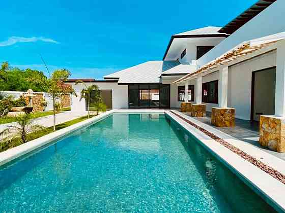 4 Bedroom Pool Villa for Sale in Koh Samui Samui