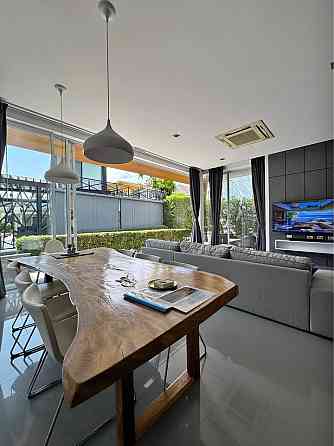 3 Bedroom Pool Villa for Sale in Mae Nam Samui