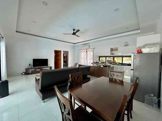 3 Bedroom Pool Villa for Sale in Lamai Samui