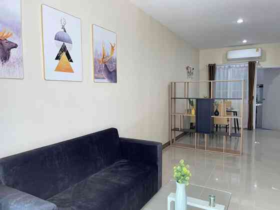 3 Beds 2 Baths Townhouse Pattaya