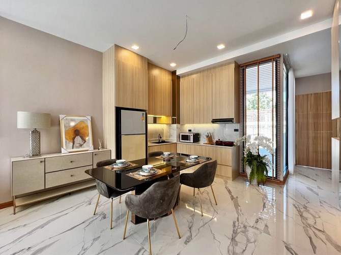 Townhouse with Bedrooms: 4 and Bathrooms: 3 Pattaya - photo 4