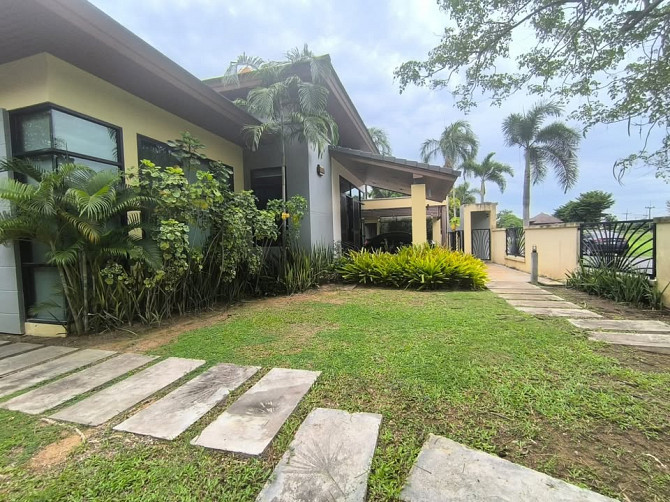 2 Beds 2 Baths House Pattaya - photo 2