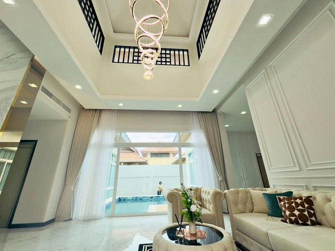 3 Beds 4 Baths House Pattaya - photo 1