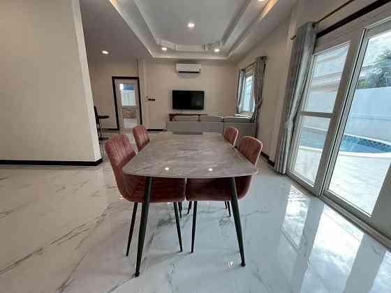 4 Beds 3 Baths - House Pattaya