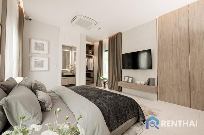 4 Beds 5 Baths House Pattaya - photo 12