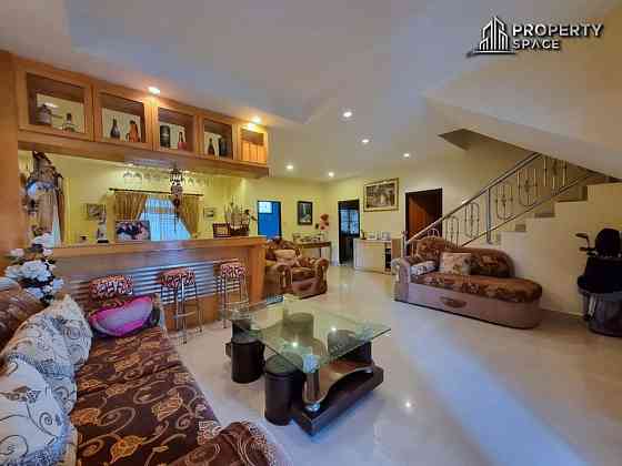 4 Beds 3 Baths House Pattaya