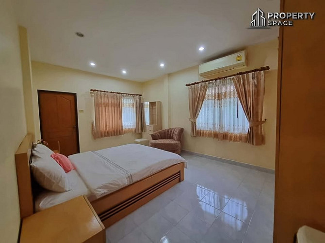 4 Beds 3 Baths House Pattaya - photo 15
