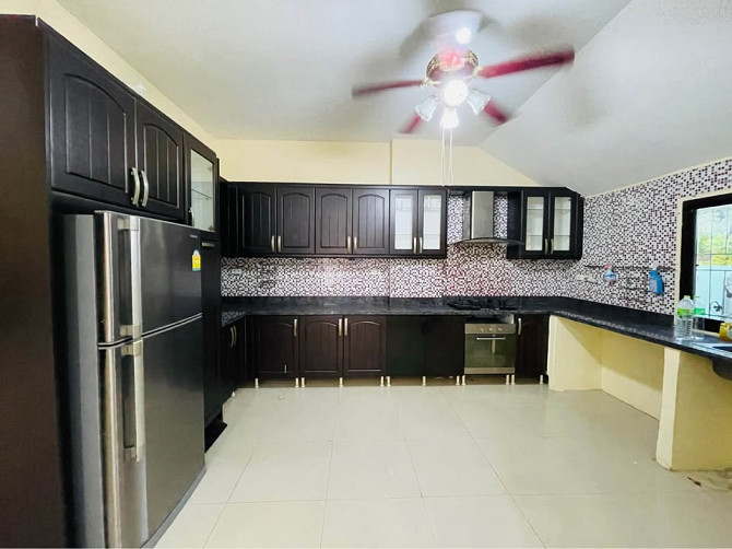 3 Beds 2 Baths - House Pattaya - photo 2