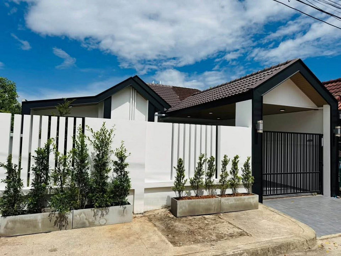 3 Beds 2 Baths - House Phuket - photo 4