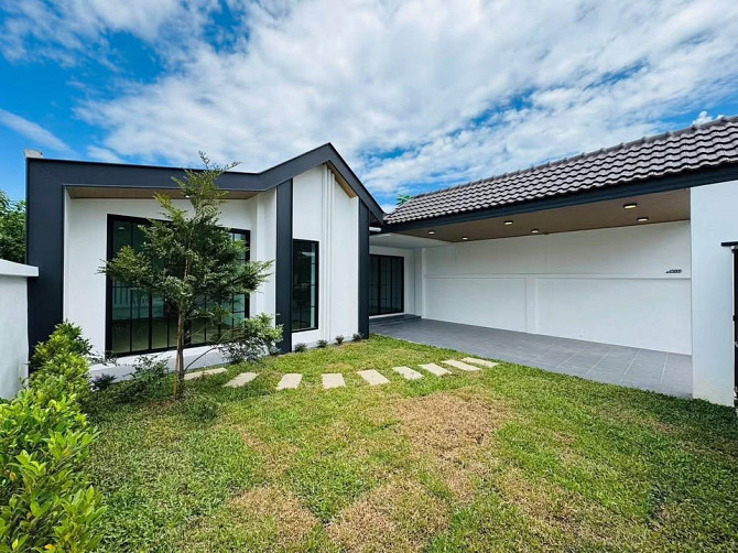 3 Beds 2 Baths - House Phuket - photo 2