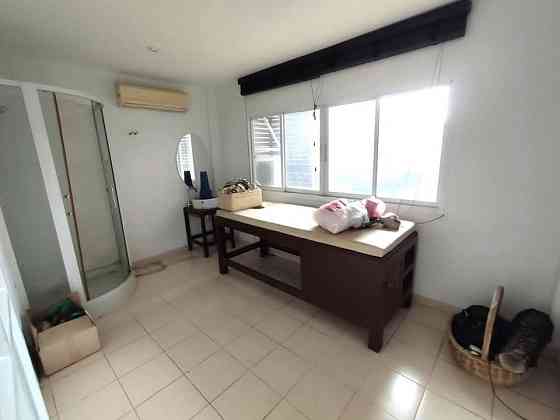 5 bedrooms 5 bathrooms - House Pattaya