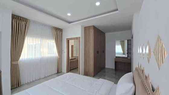 3 Beds 4 Baths - House Pattaya