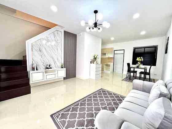 3 Bedrooms 3 Bathrooms - Townhouse Pattaya