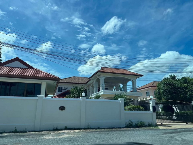 5 Beds 4 Baths - House Pattaya - photo 2
