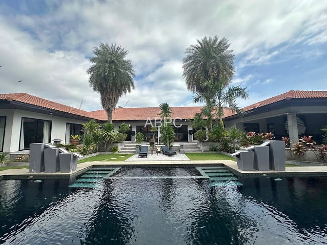 4 Beds 5 Baths House Pattaya - photo 1