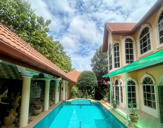 4 beds 4 baths House Pattaya - photo 4