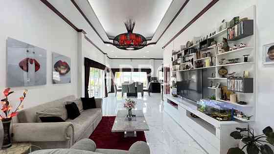 4 Beds 3 Baths House Pattaya