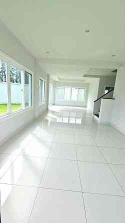 4 bedroom, 3 bathroom house Phuket