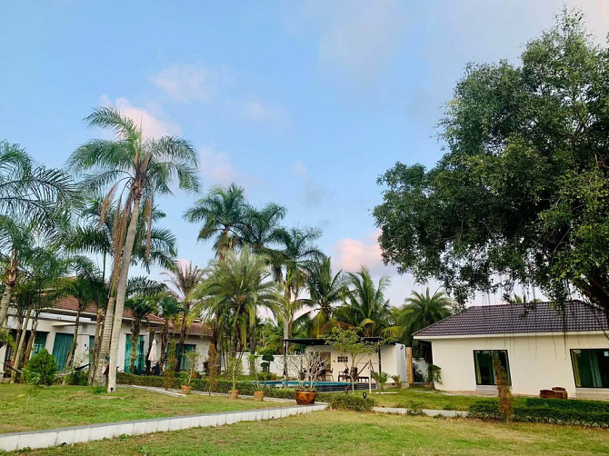 5 bedrooms 5 bathrooms - Detached house Pattaya - photo 2