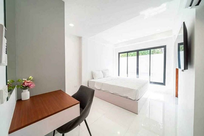 House with Bedrooms: 6 and Bathrooms: 7 Pattaya - photo 6
