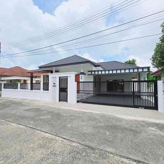 3 bedrooms 2 bathrooms - House Phuket