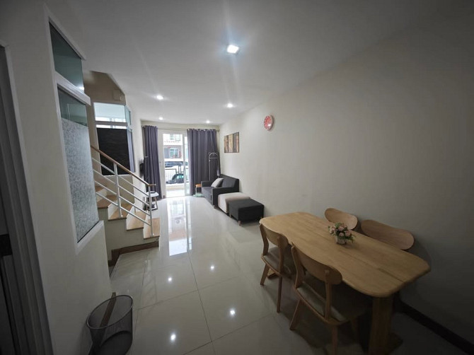 4 bedroom, 2 bathroom townhouse Pattaya - photo 5